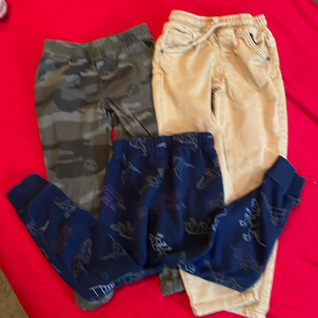134 Boys Pants